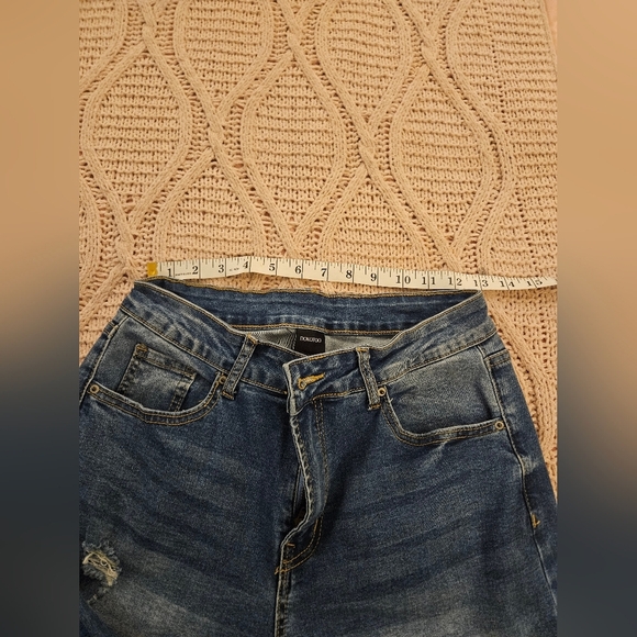 Dokotoo‎ Blue Denim Jeans  Destressed - Picture 4 of 6
